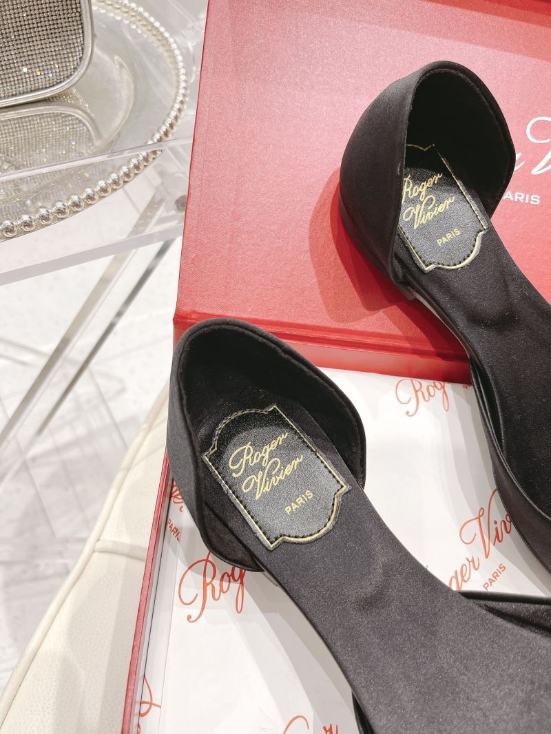 Roger Vivier flat shoes